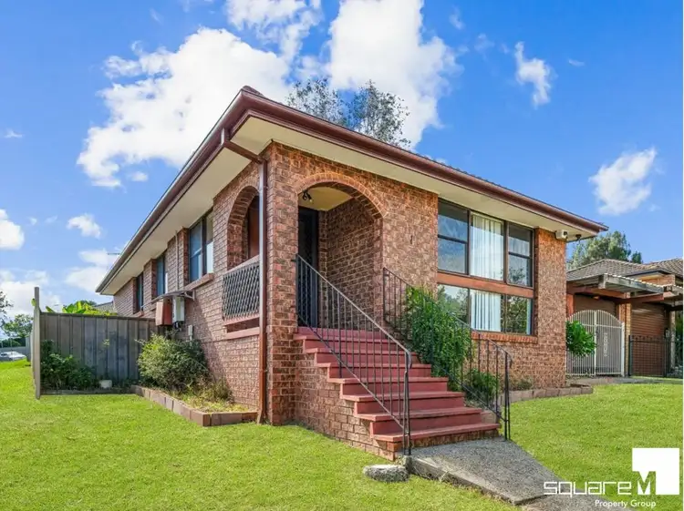 1 Emex Place, Macquarie Fields NSW 2564
