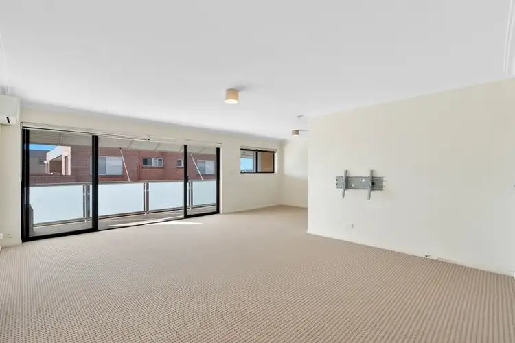 Second view of Homely unit listing, 5/45 Kirkland Ave, Coorparoo QLD 4151