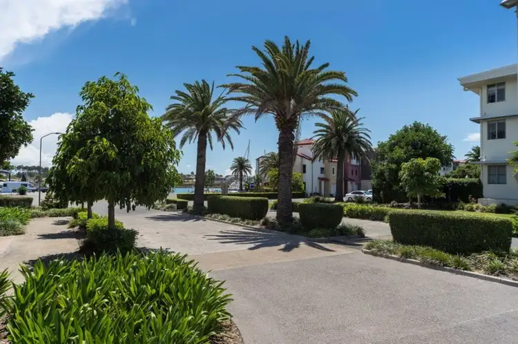 412/66 Sickle Avenue, Hope Island QLD 4212