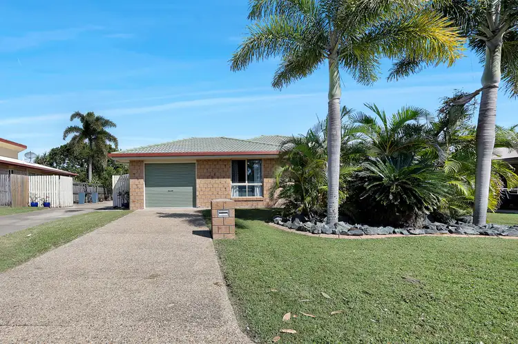 12 Freeman Avenue, Slade Point QLD 4740