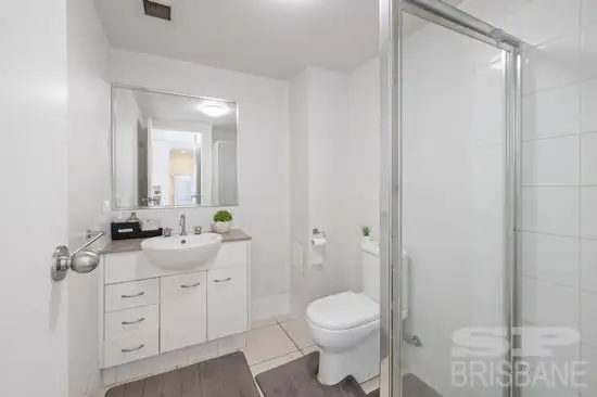 Fifth view of Homely unit listing, 2/1-11 Gona Street, Beenleigh QLD 4207