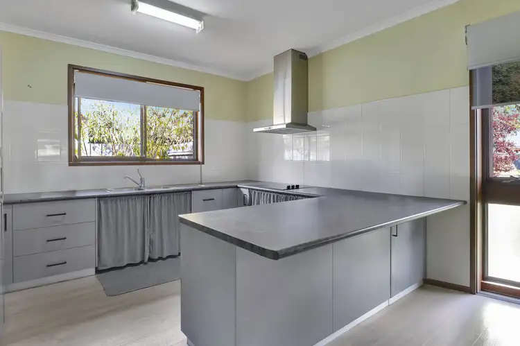 Fourth view of Homely unit listing, 1/305-307 Wood Street, Deniliquin NSW 2710