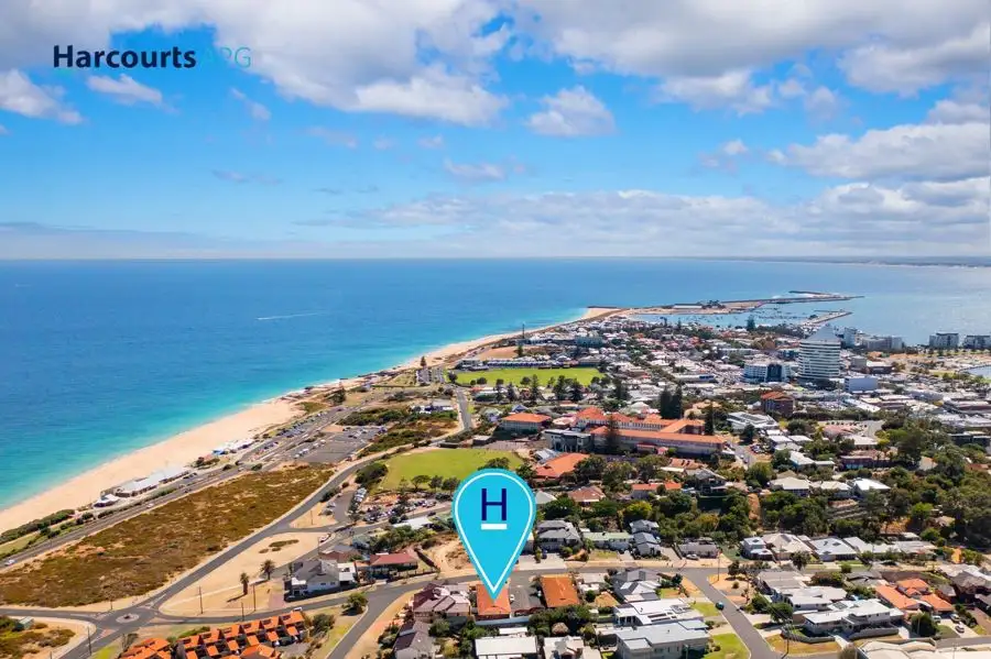 Main view of Homely unit listing, 3/11 Scott Street, Bunbury WA 6230