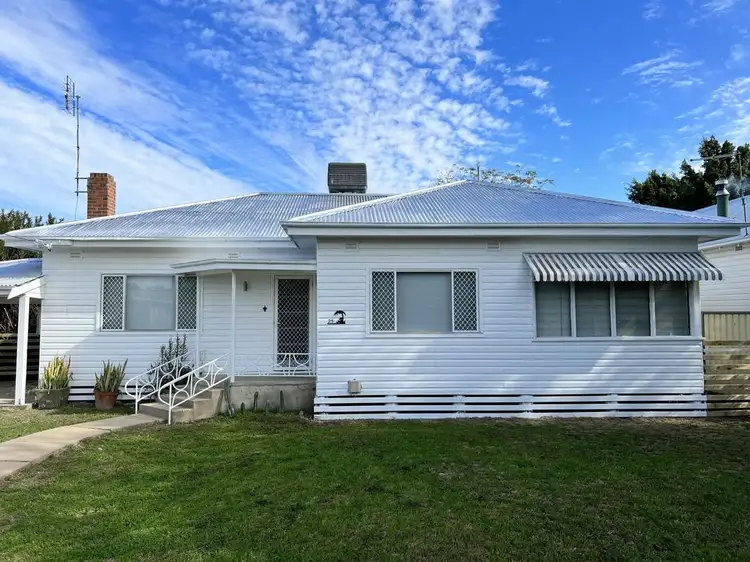 25 Belgravia Street, Moree NSW 2400