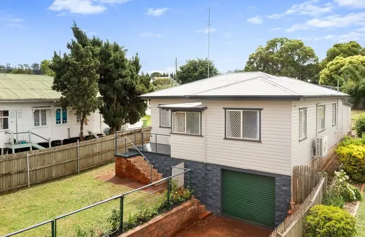 144 Ruthven Street, North Toowoomba QLD 4350