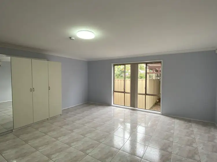 10A FLORIBUNDA AVENUE, Glenmore Park NSW 2745