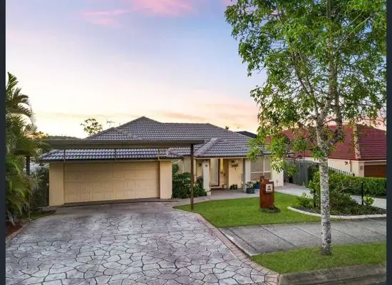 19 Highlands Terrace, Springfield Lakes QLD 4300