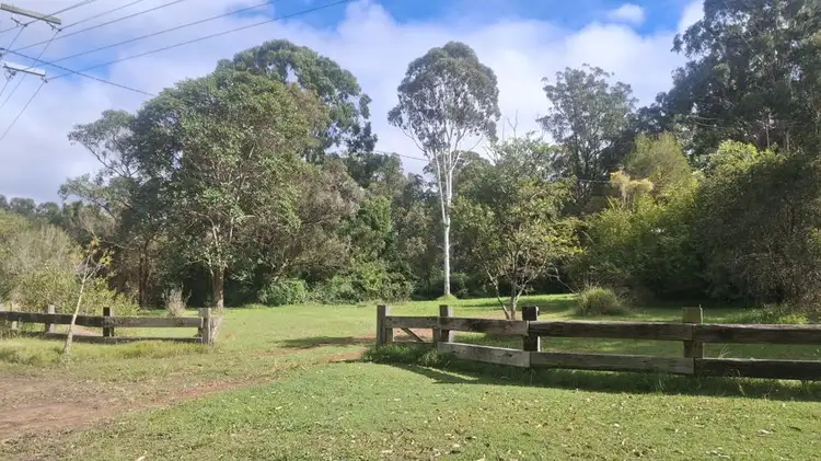 3890 Esk Hampton Road, Ravensbourne QLD 4352