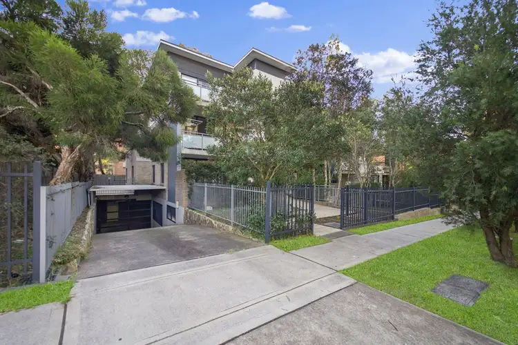 Main view of Homely unit listing, 3/57-61 The Esplanade, Guildford NSW 2161