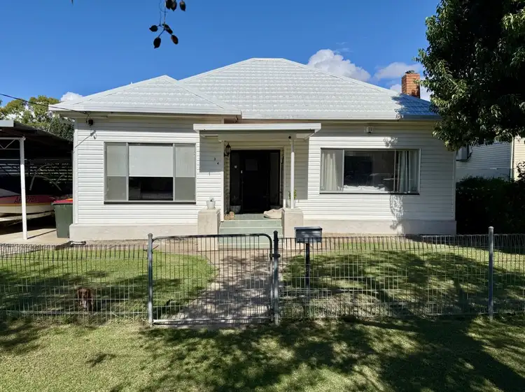 34 Iris Street., Moree NSW 2400