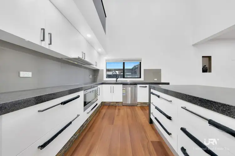 Fourth view of Homely house listing, 17 Innes Pl, Craigieburn VIC 3064