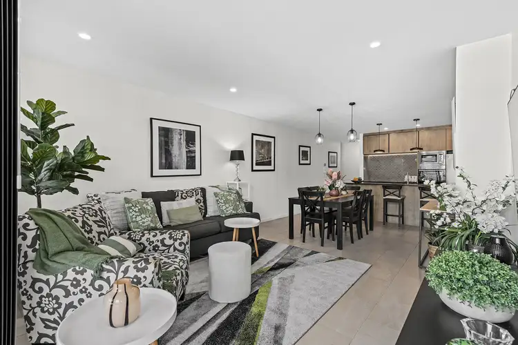 8/15 Roseglen Street, Greenslopes QLD 4120