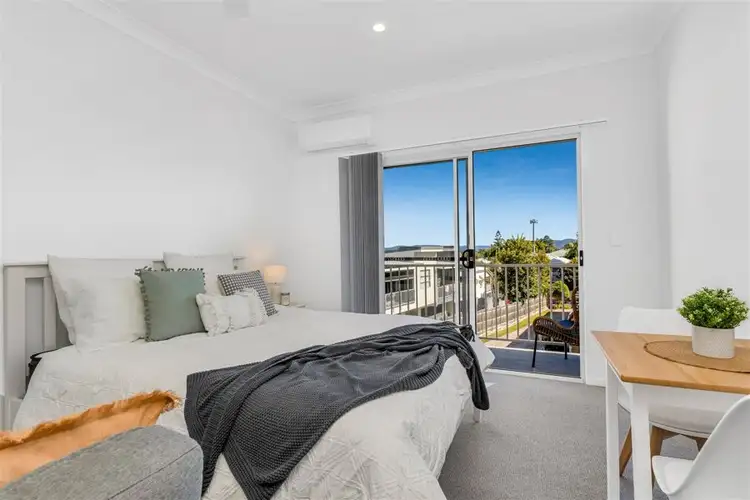 2/23A Sarah Street, Annerley QLD 4103