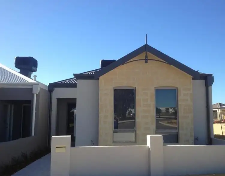 73 Doncaster Gra, Butler WA 6036