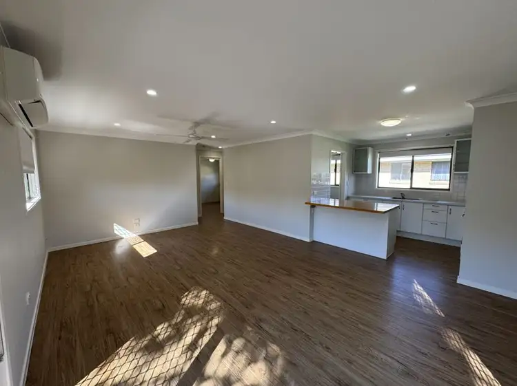 Main view of Homely unit listing, 2/78 The Esplanade, Paradise Point QLD 4216