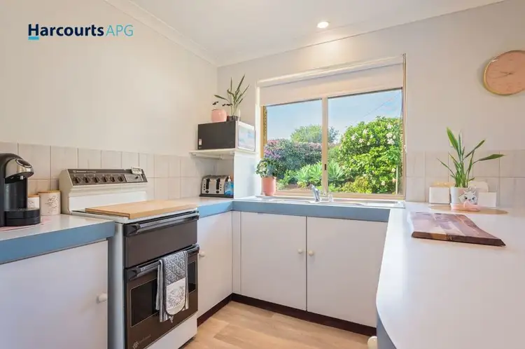 Sixth view of Homely unit listing, 16B Leedshill Way, Australind WA 6233
