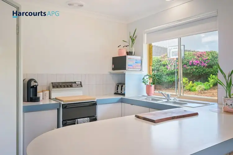 Seventh view of Homely unit listing, 16B Leedshill Way, Australind WA 6233
