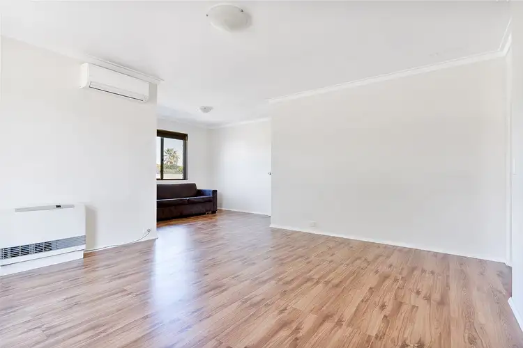 Fifth view of Homely house listing, 1 Moyle Pl, Hillarys WA 6025