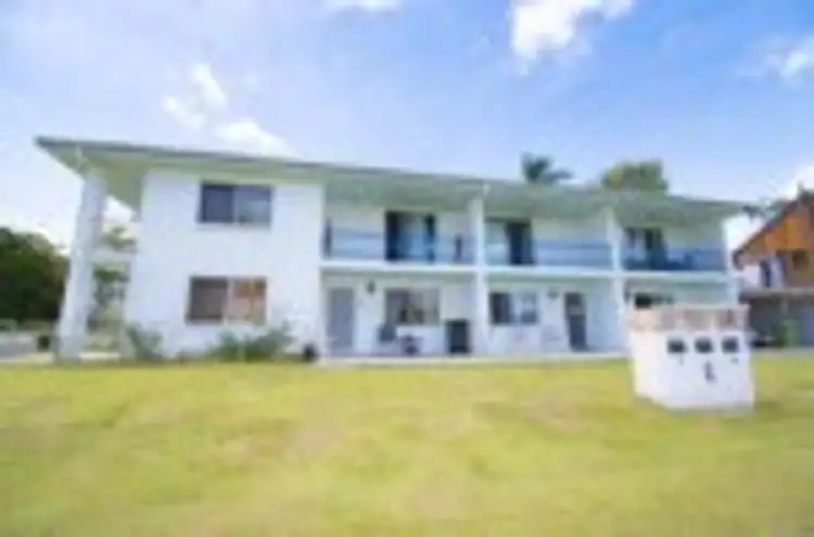 Main view of Homely unit listing, 2/76 Pacific Esplanade, Slade Point QLD 4740
