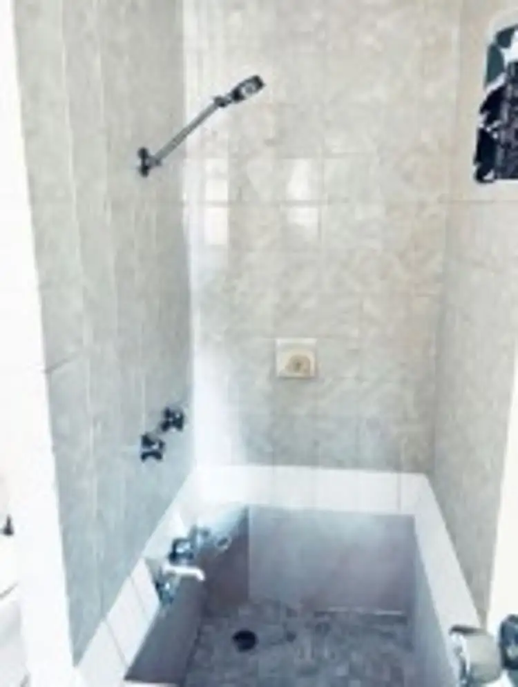 Fourth view of Homely unit listing, 2/76 Pacific Esplanade, Slade Point QLD 4740
