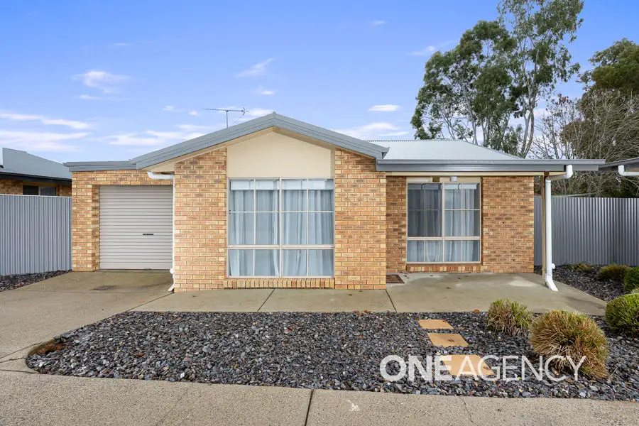 Main view of Homely unit listing, 2/12 DUNN AVENUE, Forest Hill NSW 2651