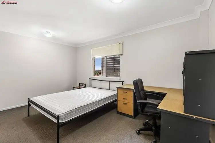 Fourth view of Homely unit listing, 2/390 West Street, Toowoomba QLD 4350