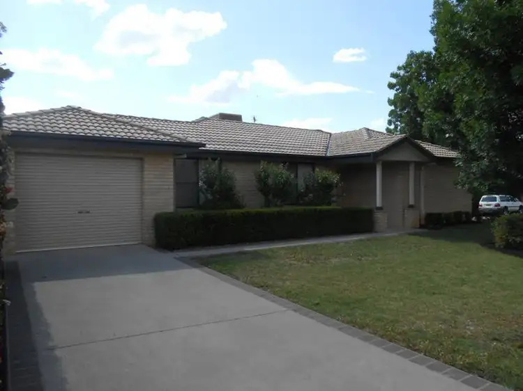 Main view of Homely house listing, 1/25 Warrah Drive, Tamworth NSW 2340