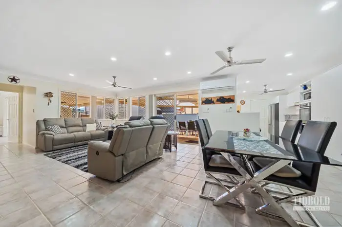 Sixth view of Homely house listing, 17 Beachside Court, Victoria Point QLD 4165