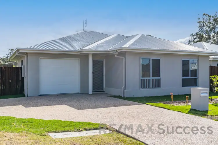2/4 Royal Dane Crescent, Meringandan West QLD 4352