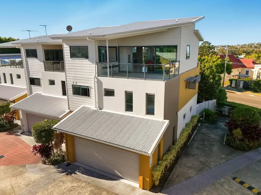 Main view of Homely townhouse listing, 14/265 Cavendish Rd, Coorparoo QLD 4151