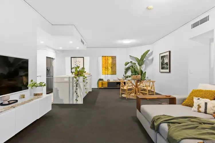 Sixth view of Homely apartment listing, 402/22 Surf Parade, Broadbeach QLD 4218