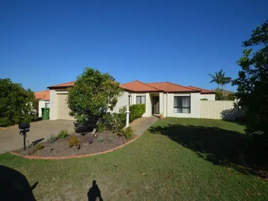 7 Golden Bear Drive, Arundel QLD 4214