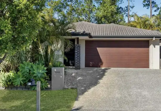 4 Santigo street, Spring Mountain QLD 4300