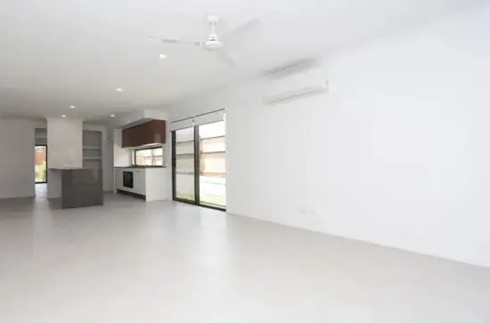 Second view of Homely house listing, 4 Santigo Cres, Spring Mountain QLD 4300