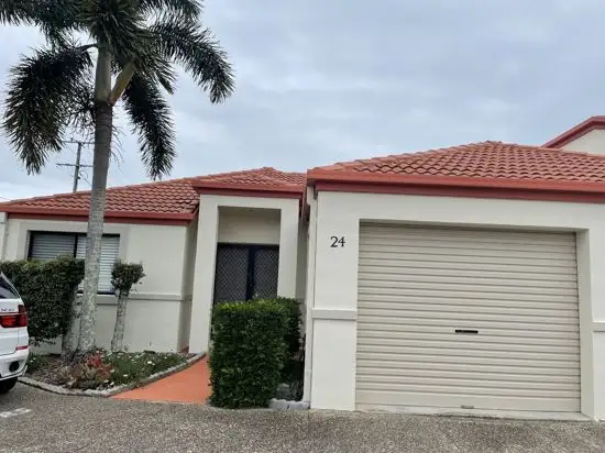 24 74 Plaza Street, Wynnum West QLD 4178