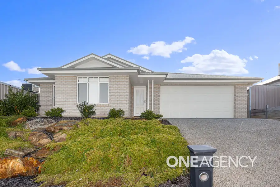 Main view of Homely unit listing, 126 COPPABELLA DRIVE, Gobbagombalin NSW 2650