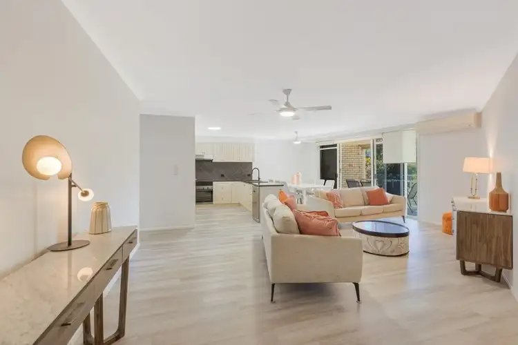 3/54 Dutton Street, Coolangatta QLD 4225