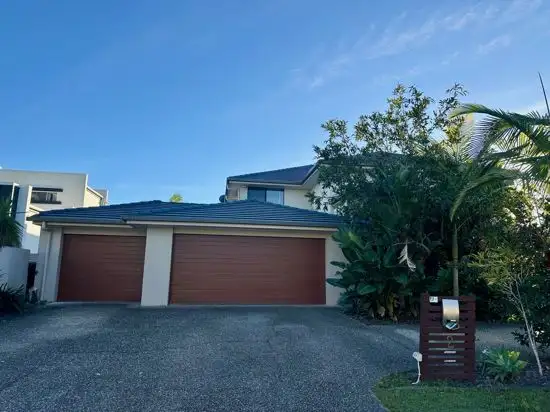2 Harbourvue Court