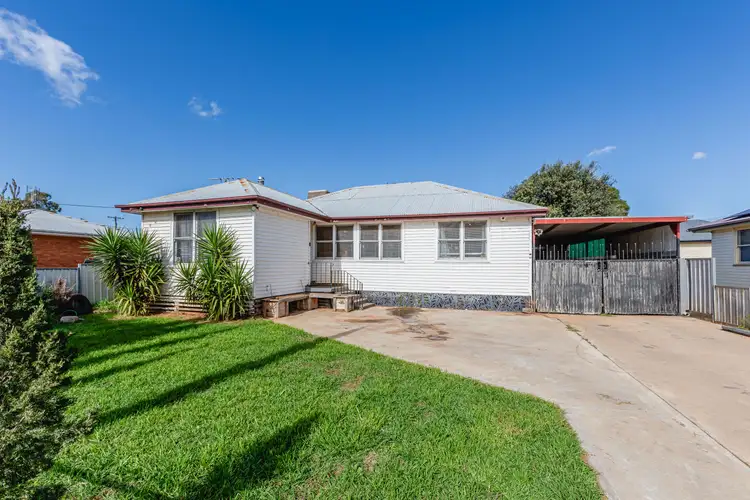 2 Wattle Street, Dubbo NSW 2830