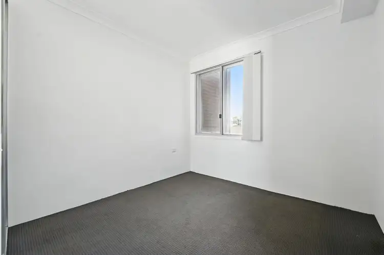 Fifth view of Homely unit listing, 6/ 291-293 Woodville Road, Guildford NSW 2161