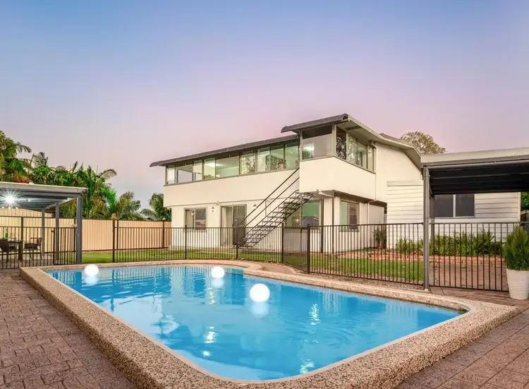 17 Melinda St, Southport QLD 4215