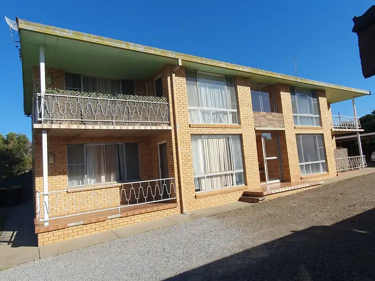 4/11 Burilla Street, Tamworth NSW 2340