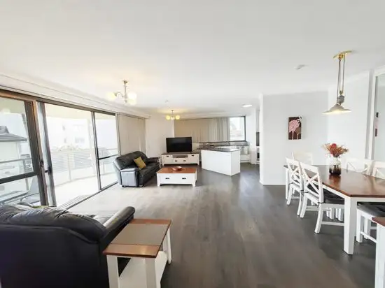 006 2890 Gold Coast Highway, Surfers Paradise QLD 4217