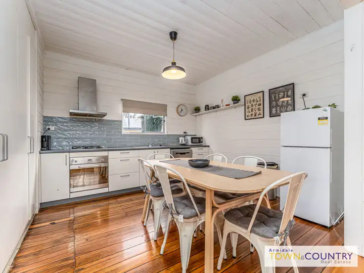 178 Brown Street, Armidale NSW 2350