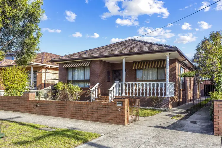 9 Ferry Crescent, Brunswick West VIC 3055
