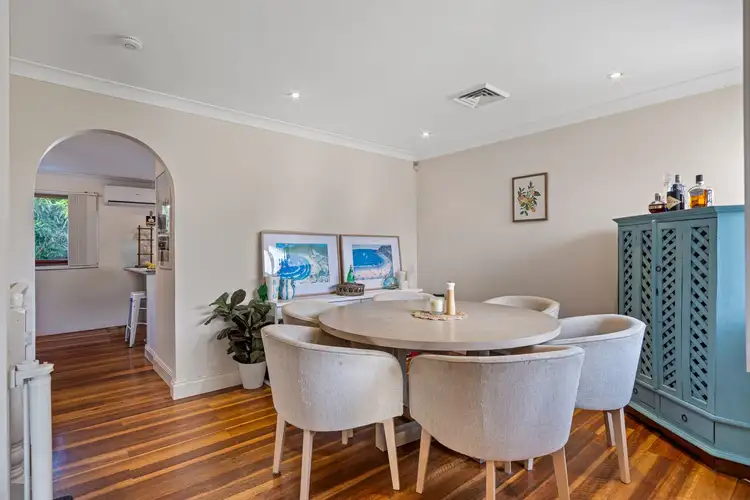 21 Mondra Street, Kenmore Hills QLD 4069