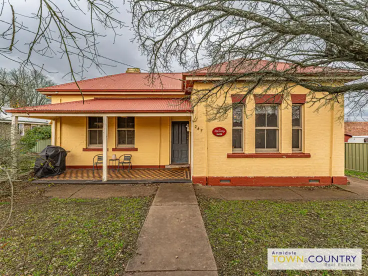 247 Brown Street, Armidale NSW 2350