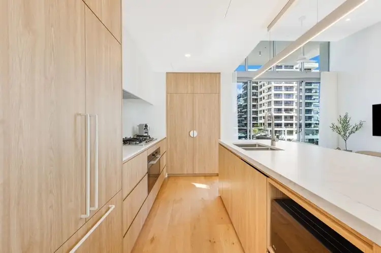 Fifth view of Homely unit listing, 702/141 Musgrave Street, Coolangatta QLD 4225
