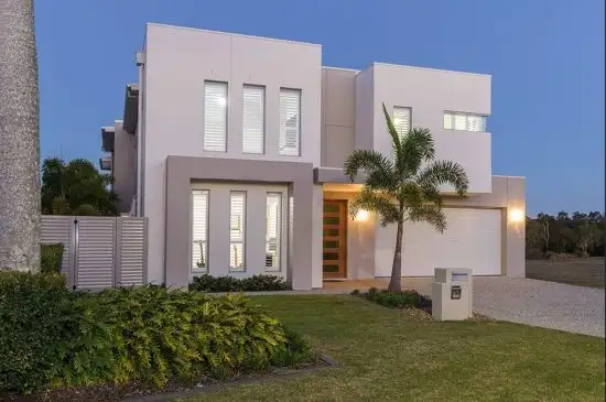 7643 Fairway Boulevarde, Hope Island QLD 4212