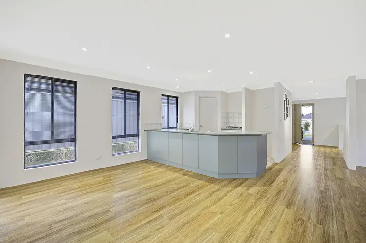 233 Landsdale Road, Landsdale WA 6065